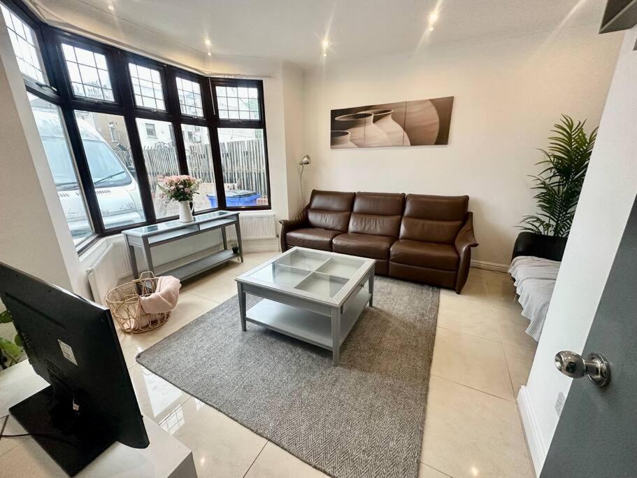 5 Bedroom House Se6 لندن المظهر الخارجي الصورة